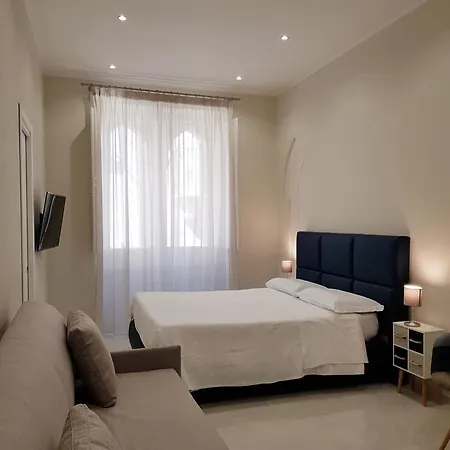 Via Cavour 32 Syracuse